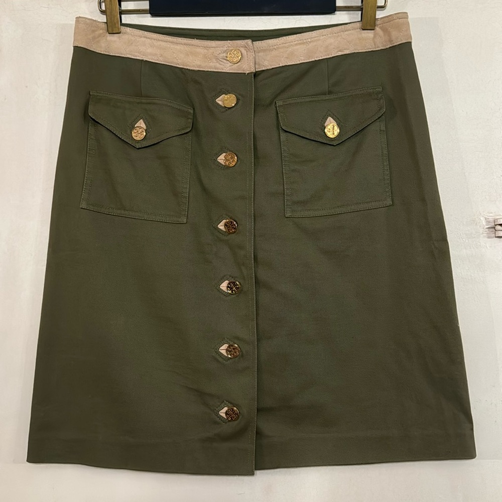 TORY BURCH vintage but like new army green skirt w/ gold buttons in Size 12